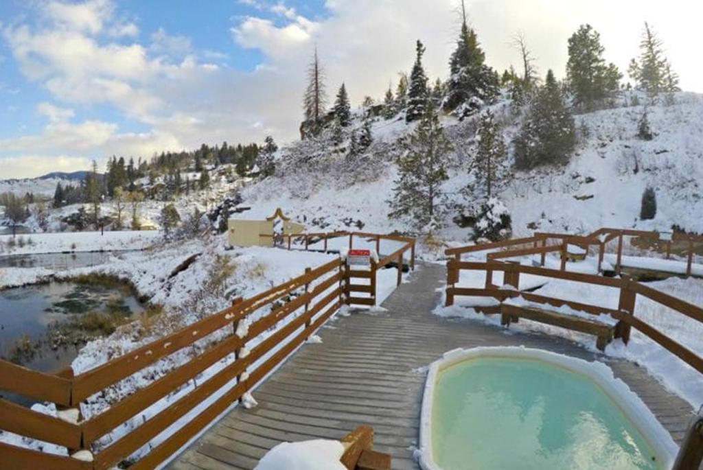 K-Suite-Mt View-Resort-Pool-Hot Tub-Near Rmnp & Wp กรานบี ภายนอก รูปภาพ
